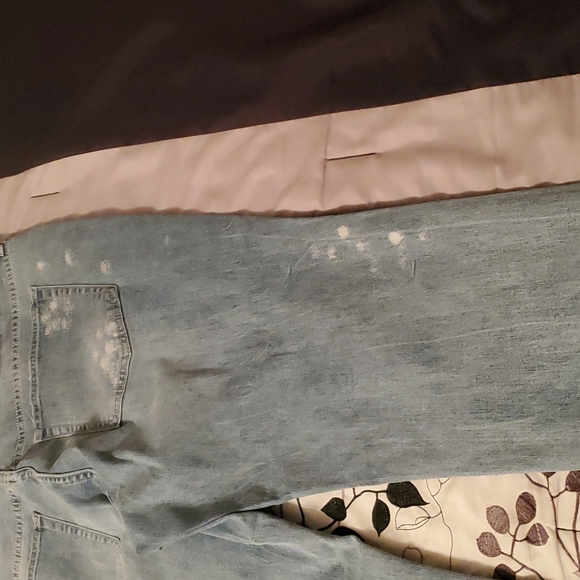 Men's Slim Jeans - Picture 7 of 10